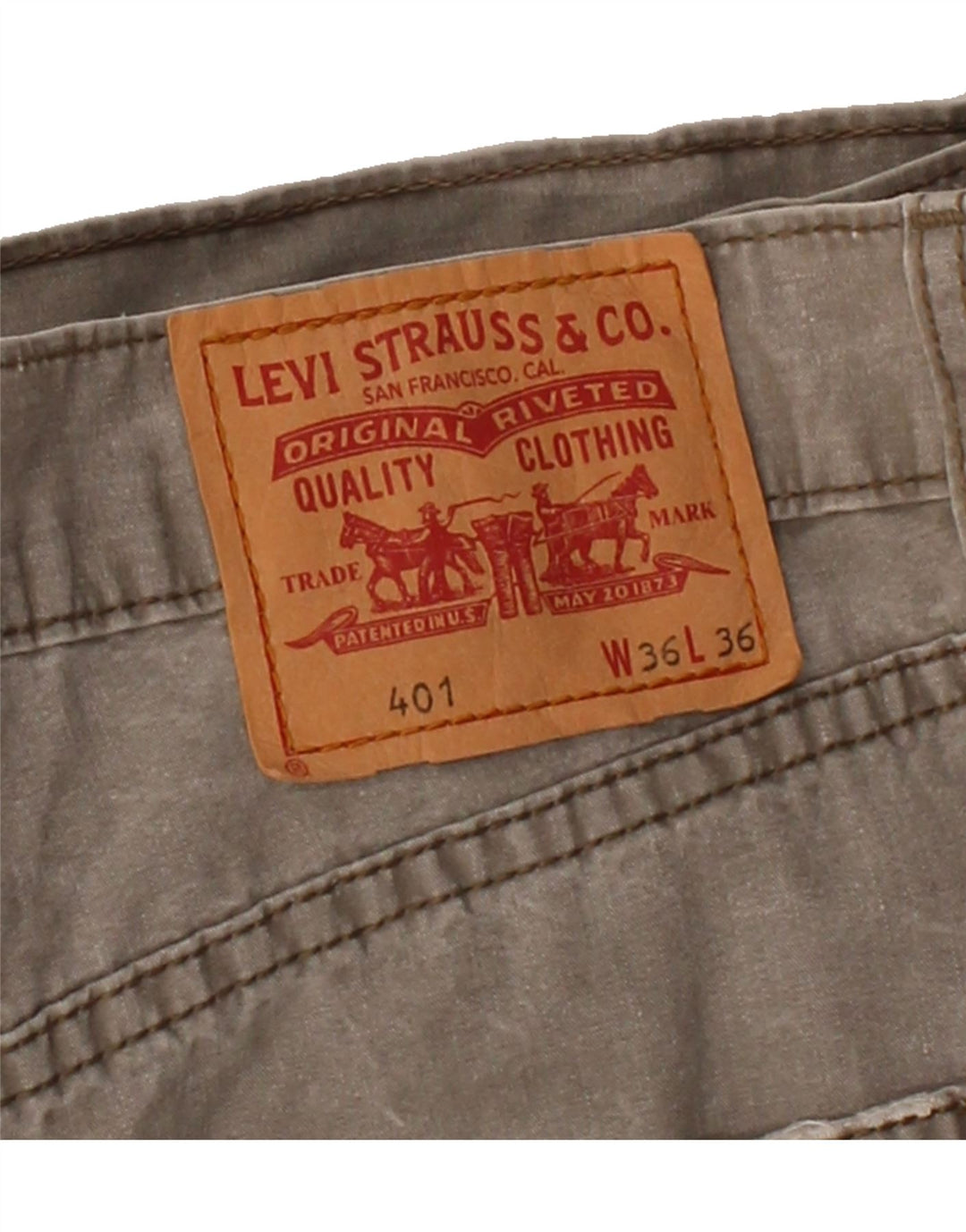 LEVI'S Mens 401 Straight Casual Trousers W36 L28 Grey Vintage Levi's and Second-Hand Levi's from Messina Hembry 
