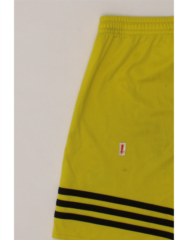 ADIDAS Boys Climalite Sport Shorts 9-10 Years Medium  Yellow Polyester Vintage Adidas and Second-Hand Adidas from Messina Hembry 