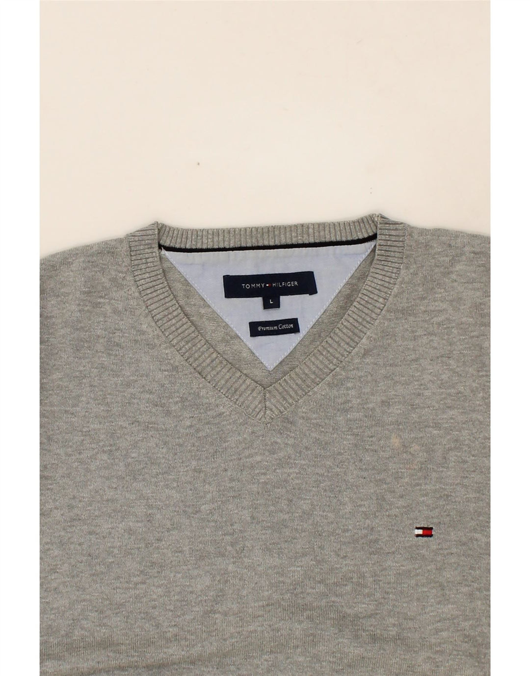 TOMMY HILFIGER Mens V-Neck Jumper Sweater Large Grey Cotton Vintage Tommy Hilfiger and Second-Hand Tommy Hilfiger from Messina Hembry 