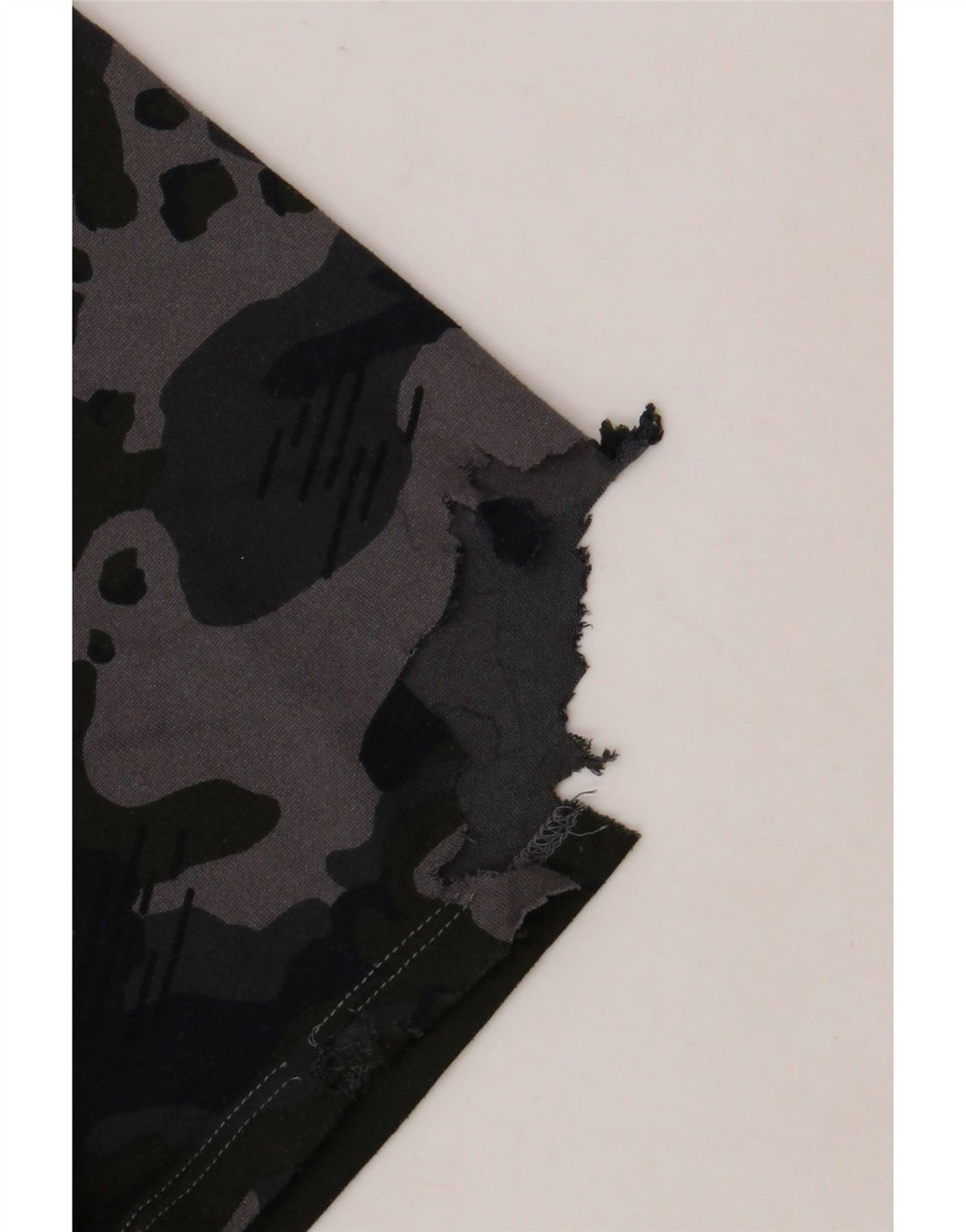 NIKE Mens Dri Fit T-Shirt Top Large Grey Camouflage Polyester