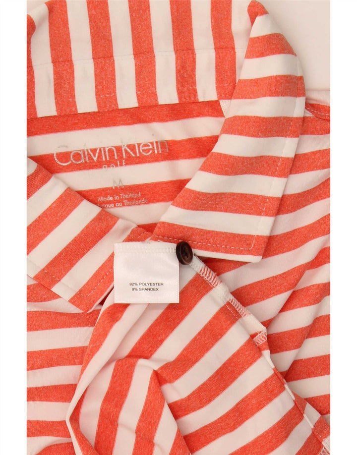 Camisa polo masculina de golfe Calvin Klein poliéster listrado laranja médio