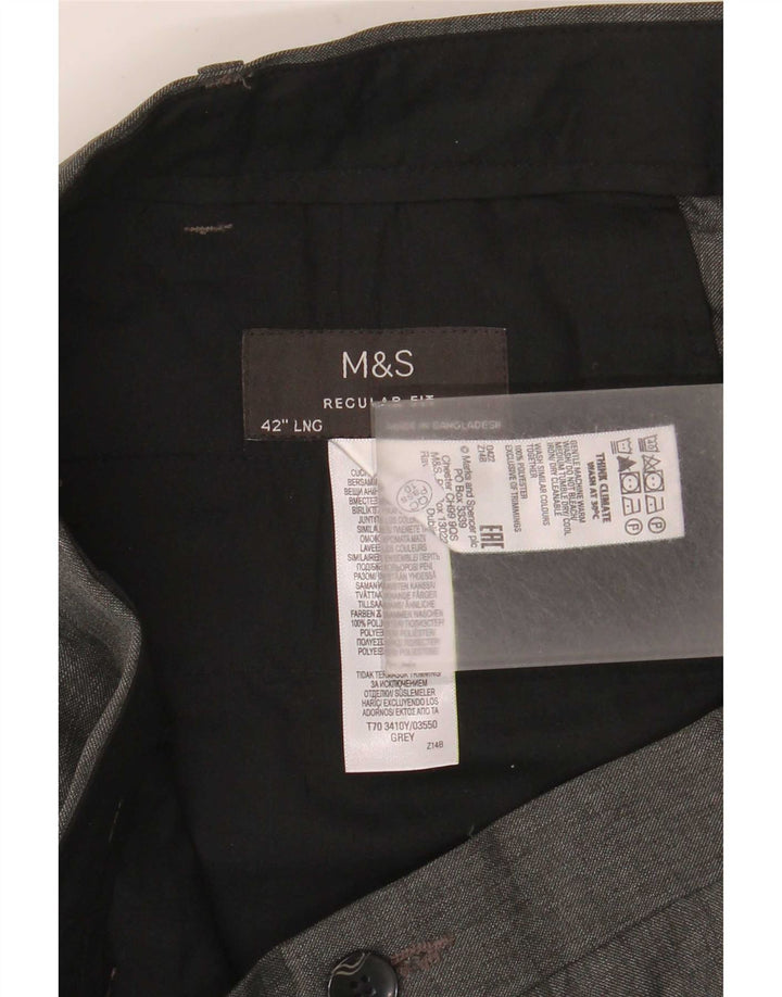Мужские костюмные брюки классического кроя Marks & Spencer W42 L33, серый полиэстер