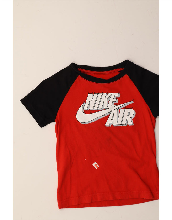 NIKE Boys Athletic Cut Graphic T-Shirt Top 5-6 Years Medium Red Vintage Nike and Second-Hand Nike from Messina Hembry 