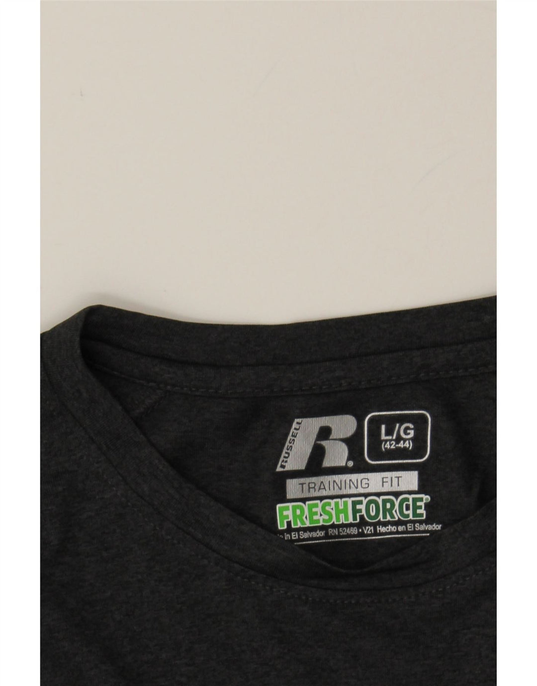 RUSSELL ATHLETIC Mens Training Top Long Sleeve UK 42/44 Large Grey Vintage Russell Athletic and Second-Hand Russell Athletic from Messina Hembry 