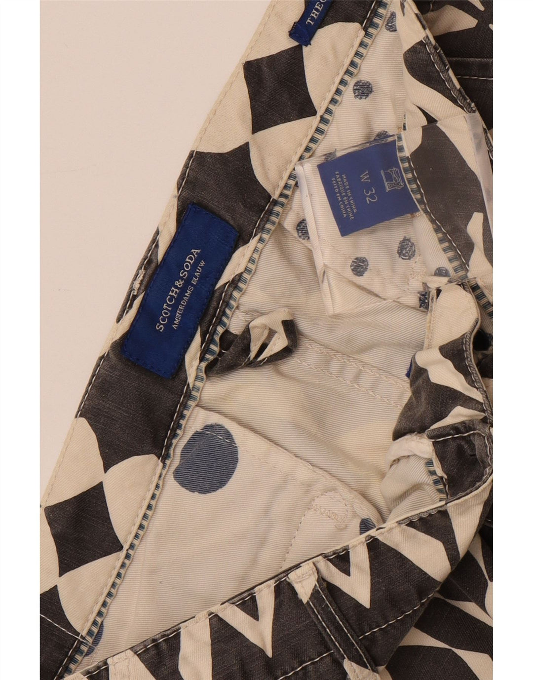 Pantaloncini chino da uomo Scotch & Soda W32 medio nero geometrico