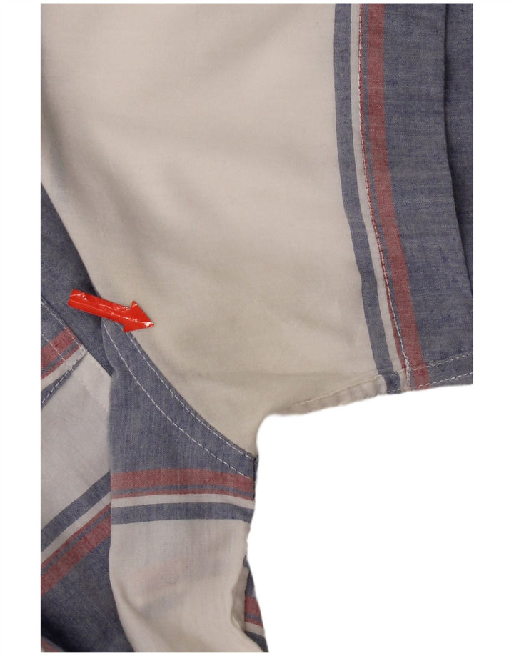 Levi's Herren-Kurzarmhemd aus mittelblauer, gestreifter Baumwolle