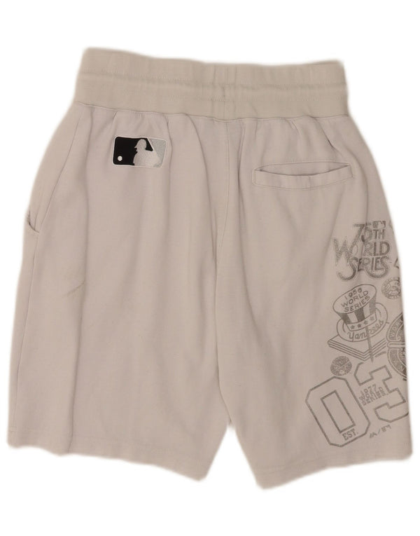 Majestic Mens New York Yankees Graphic Sport rövidnadrág XS fehér pamut