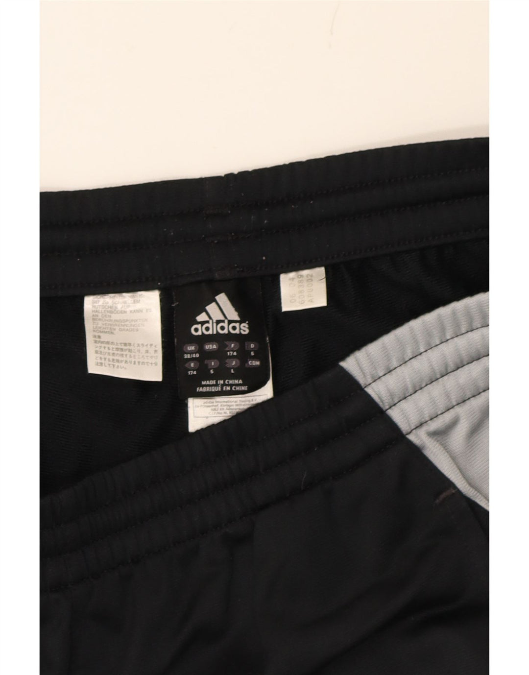 ADIDAS Mens Tracksuit Trousers UK 38/40 Medium Black Colourblock Polyester Vintage Adidas and Second-Hand Adidas from Messina Hembry 