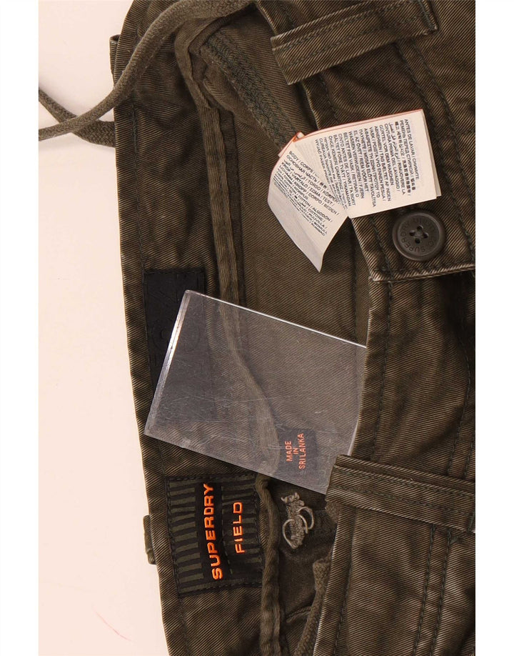 Ανδρικό σορτς Cargo Superdry W32 από μεσαίο χακί βαμβακερό