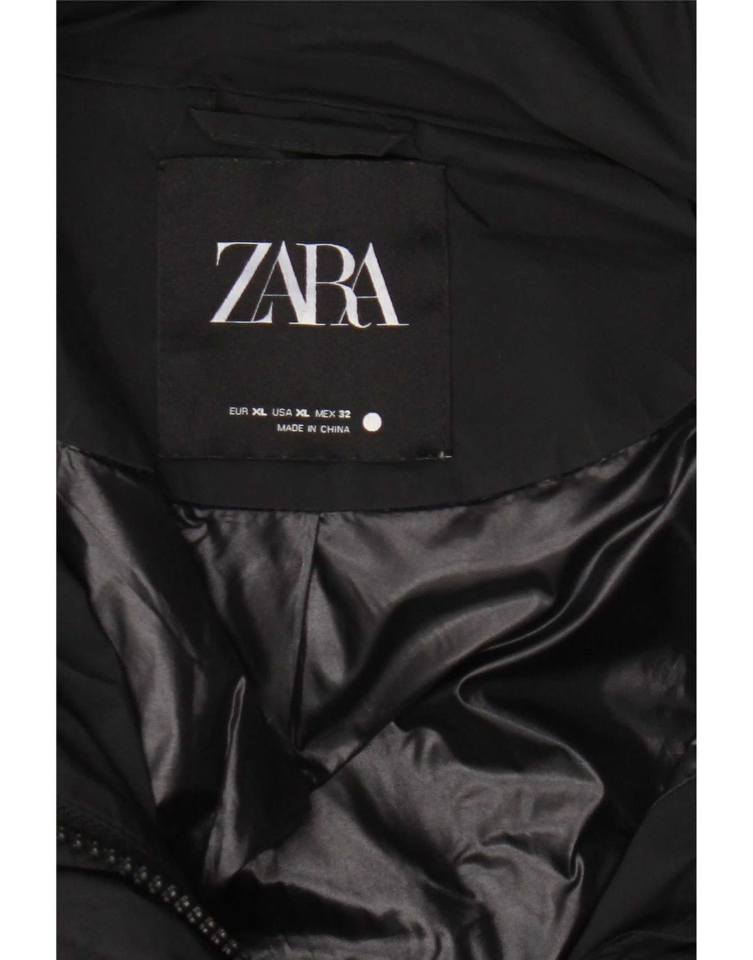 Женская пуховая куртка оверсайз с капюшоном Zara UK 18 XL, черная