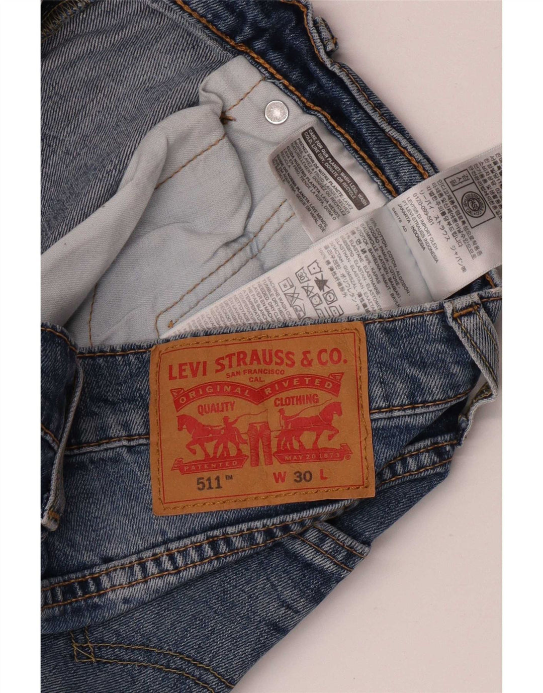 Pantaloncini di jeans Levi's 511 da uomo W30 in cotone blu medio