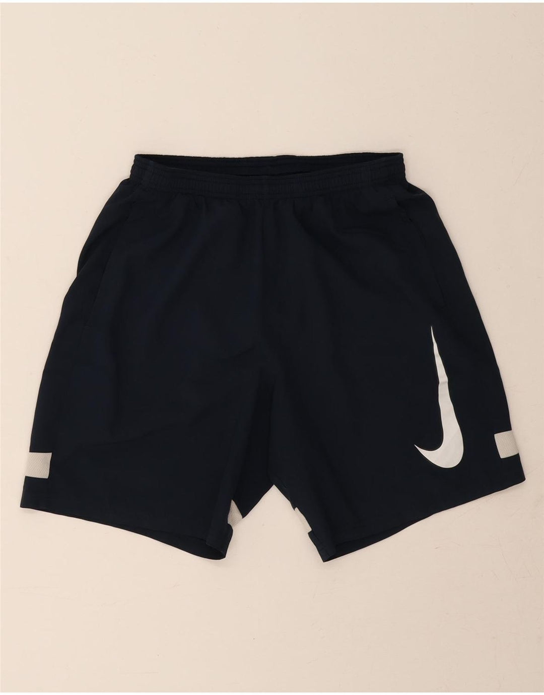 Nike Herren-Sportshorts mit Grafik, Mittelgroßes marineblaues Colourblock-Polyester