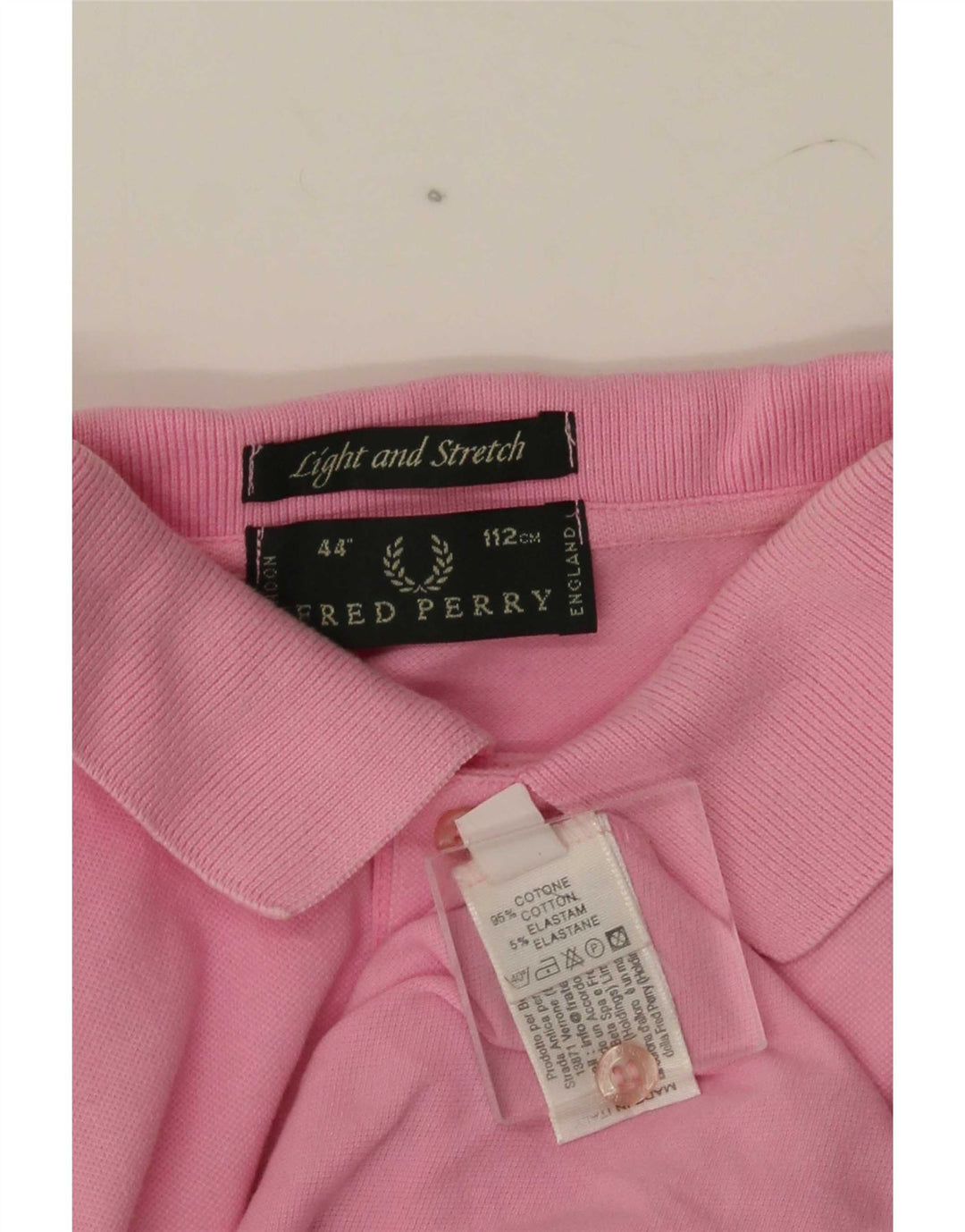 Fred Perry Herren-Poloshirt aus mittelrosa Baumwolle