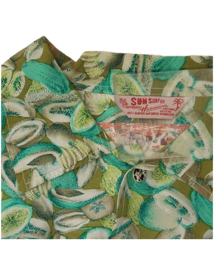 Vintage hombres patrón abstracto camisa de manga corta rayón verde medio