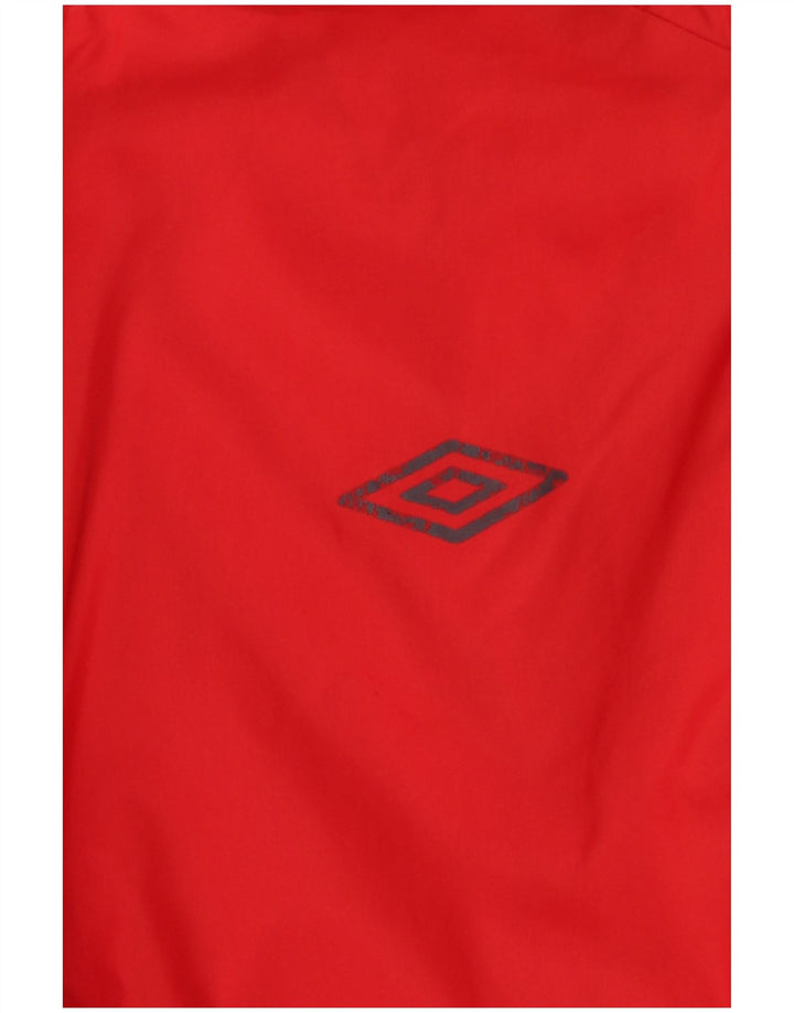 Umbro Jungen Regenjacke mit grafischer Kapuze, 13–14 Jahre, Rot