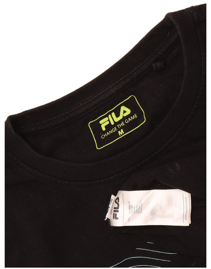 Fila Herren Grafik-T-Shirt-Oberteil aus mittelschwarzer Baumwolle