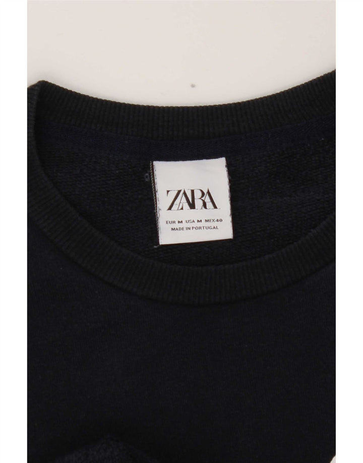 Zara muški džemper s grafičkim motivima srednje tamnoplave boje