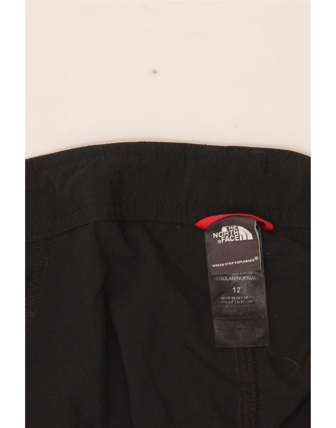 The North Face Womens Cargo Shorts US 12 Large W34 Black Nylon