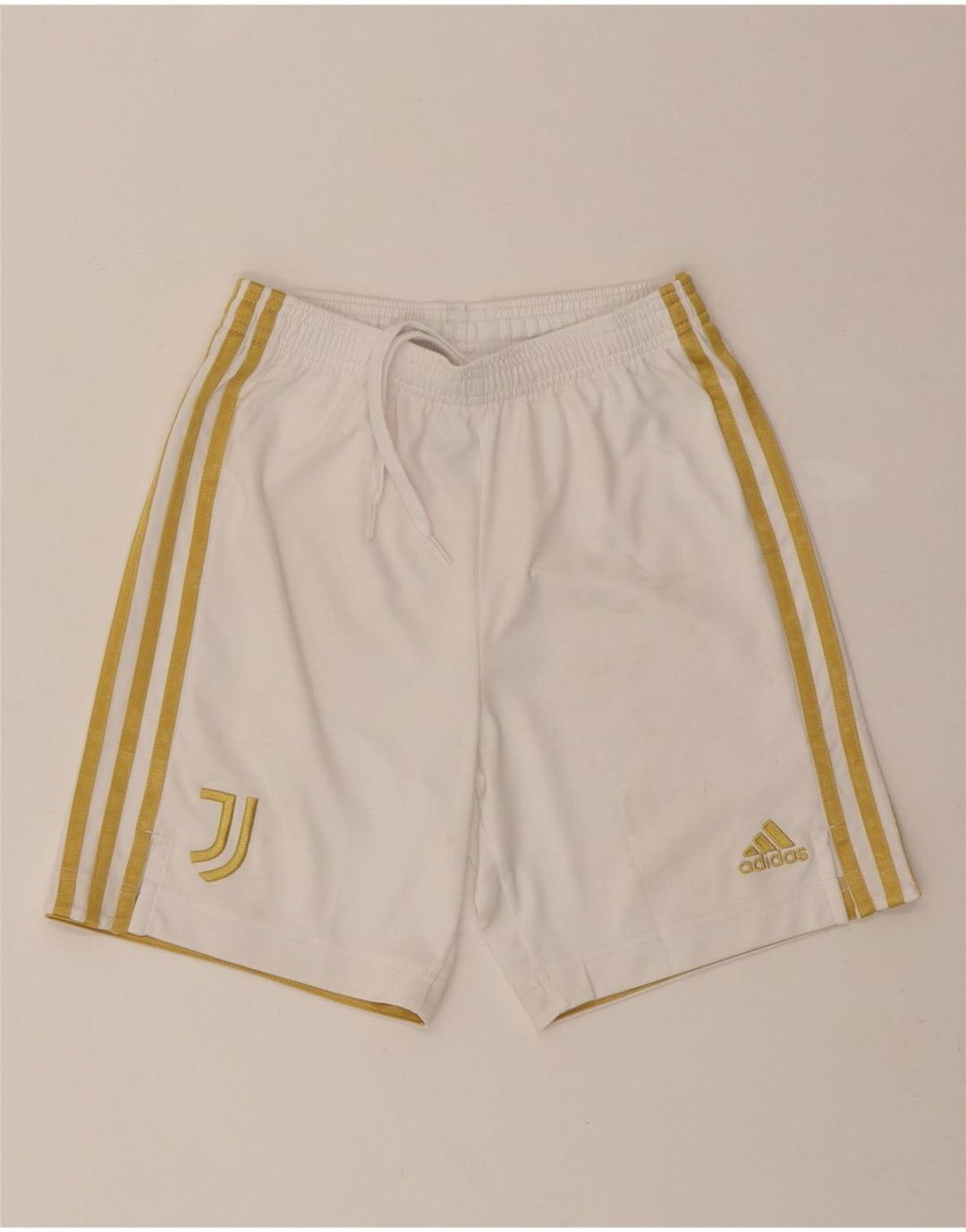 ADIDAS Boys Juventus Sport Shorts 11-12 Years White Polyester Vintage Adidas and Second-Hand Adidas from Messina Hembry 
