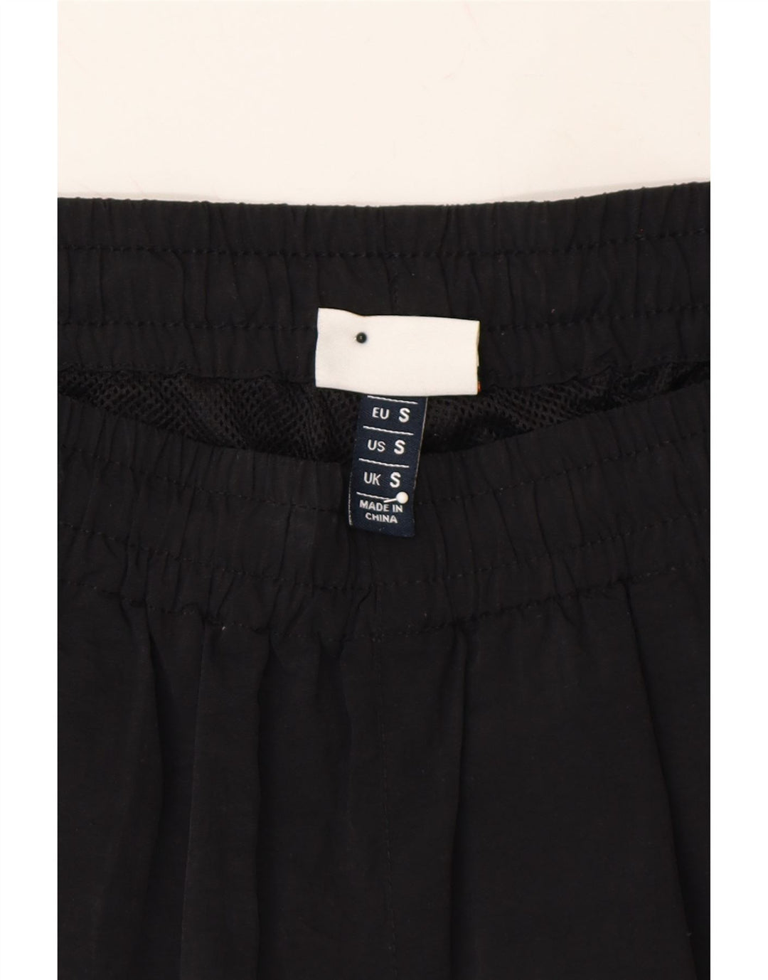 ELLESSE Mens Graphic Tracksuit Trousers Joggers Small  Black Nylon Vintage Ellesse and Second-Hand Ellesse from Messina Hembry 