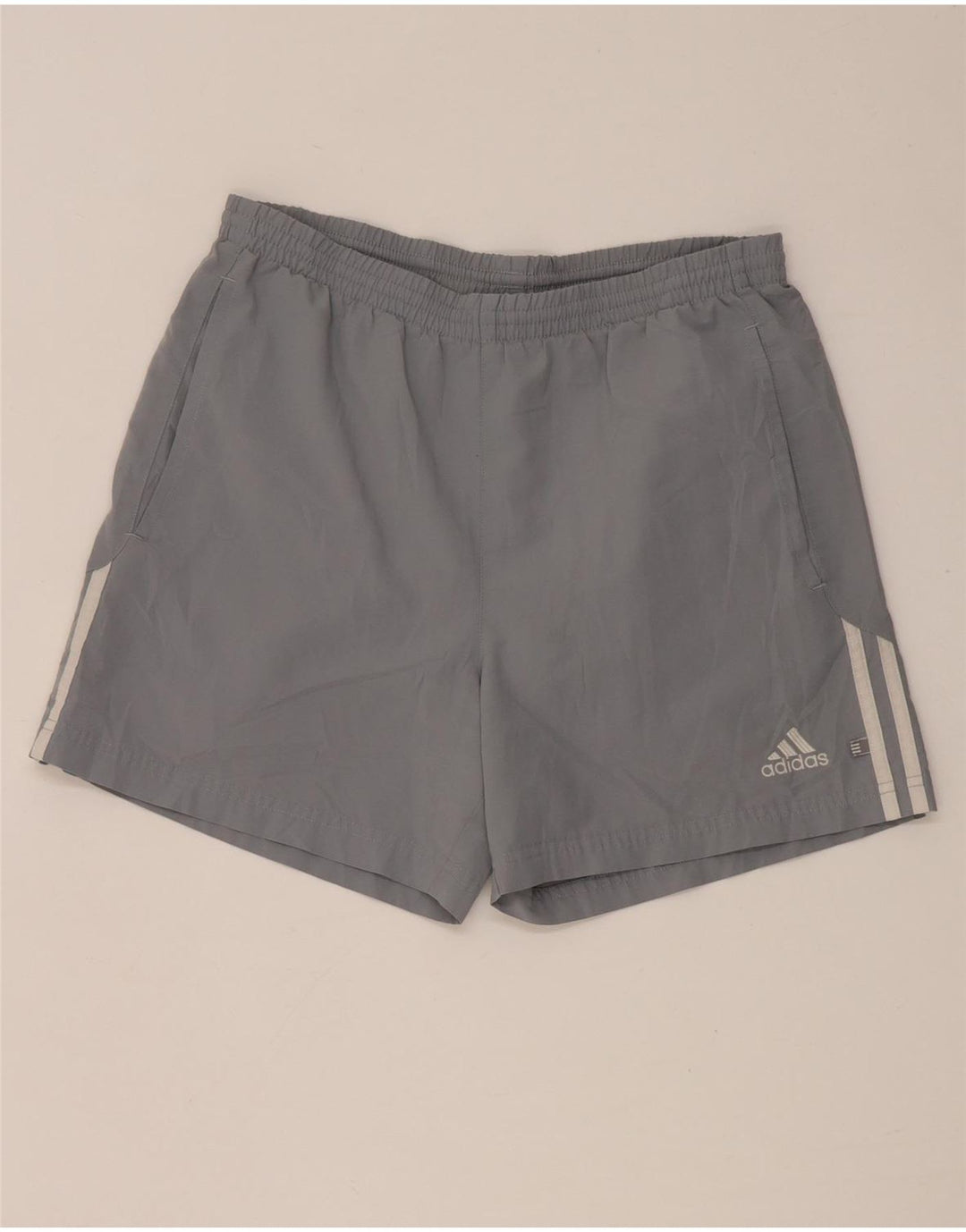 Adidas muške sportske kratke hlače male sive boje od poliestera