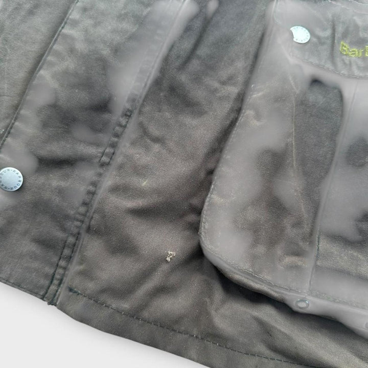 Międzynarodowa kurtka woskowana Barbour - XL