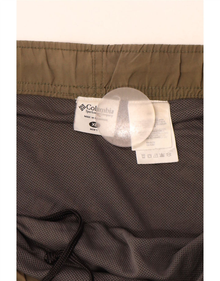Columbia Mens Cargo Shorts XL W40  Beige Polyester