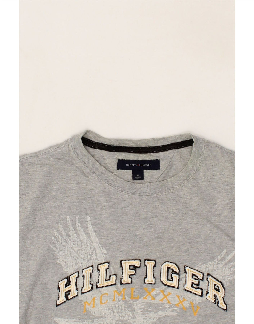 TOMMY HILFIGER Mens Graphic T-Shirt Top Medium Grey Cotton Vintage Tommy Hilfiger and Second-Hand Tommy Hilfiger from Messina Hembry 