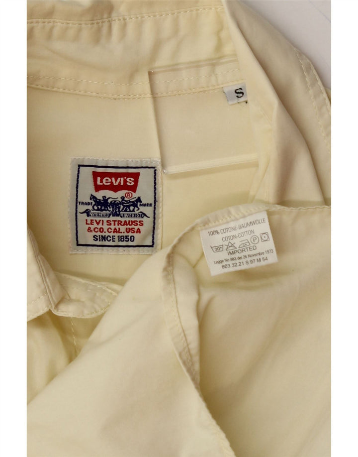 LEVI'S Mens Short Sleeve Shirt Small Yellow Cotton Vintage Levi's and Second-Hand Levi's from Messina Hembry 