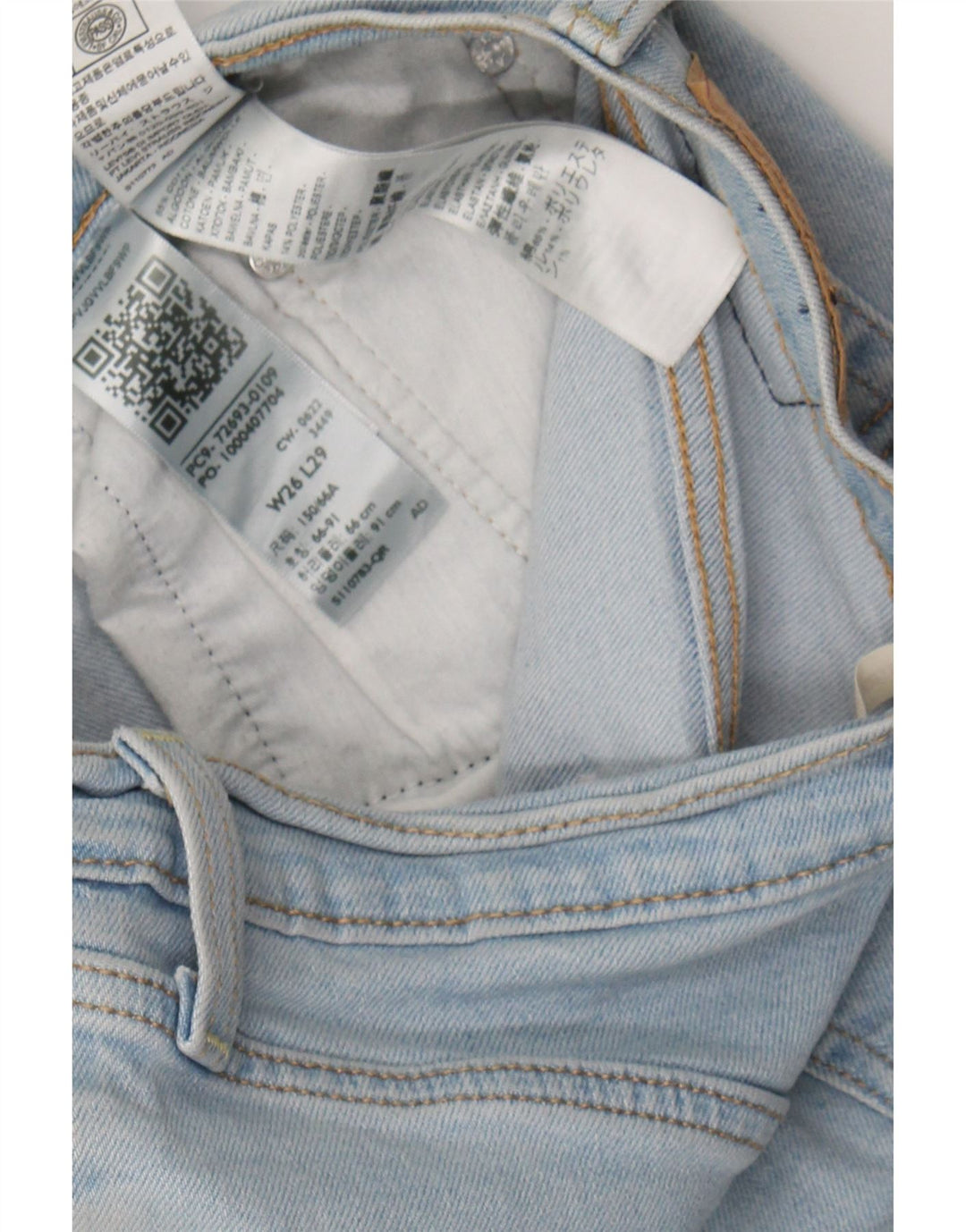 LEVI'S Womens Straight Jeans W26 L29 Blue Cotton Vintage Levi's and Second-Hand Levi's from Messina Hembry 