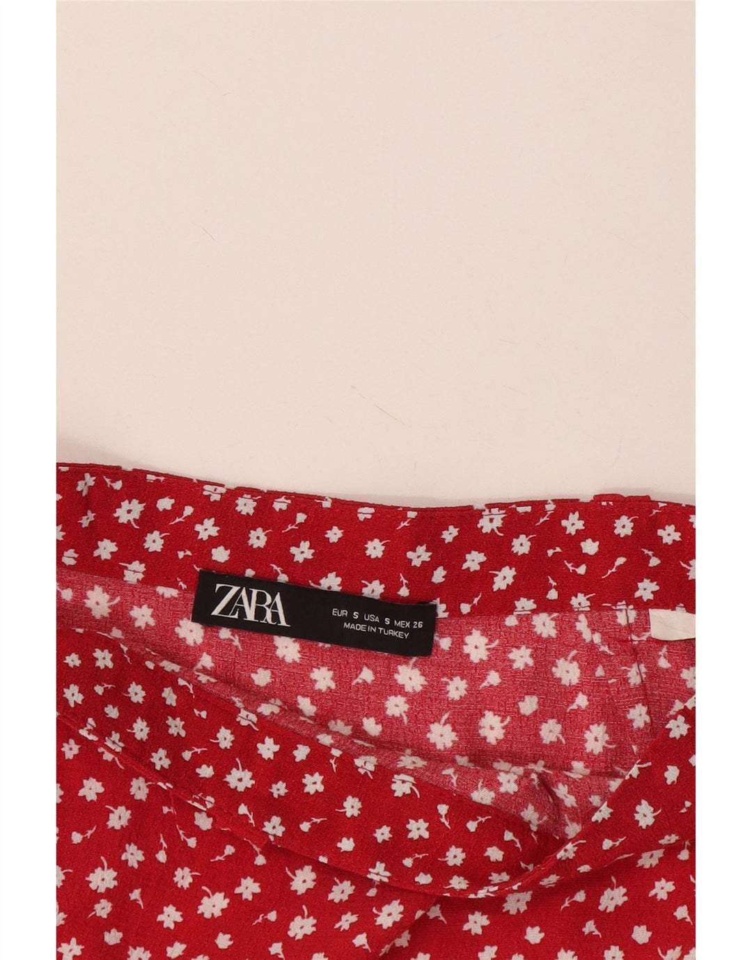 Zara Womens High Rise Hot Pants Small W26 Red Floral