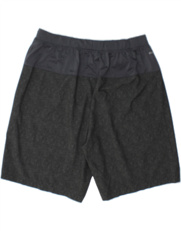 RUSSELL ATHLETIC Mens Sport Shorts Large Grey Colourblock Polyester Vintage Russell Athletic and Second-Hand Russell Athletic from Messina Hembry 