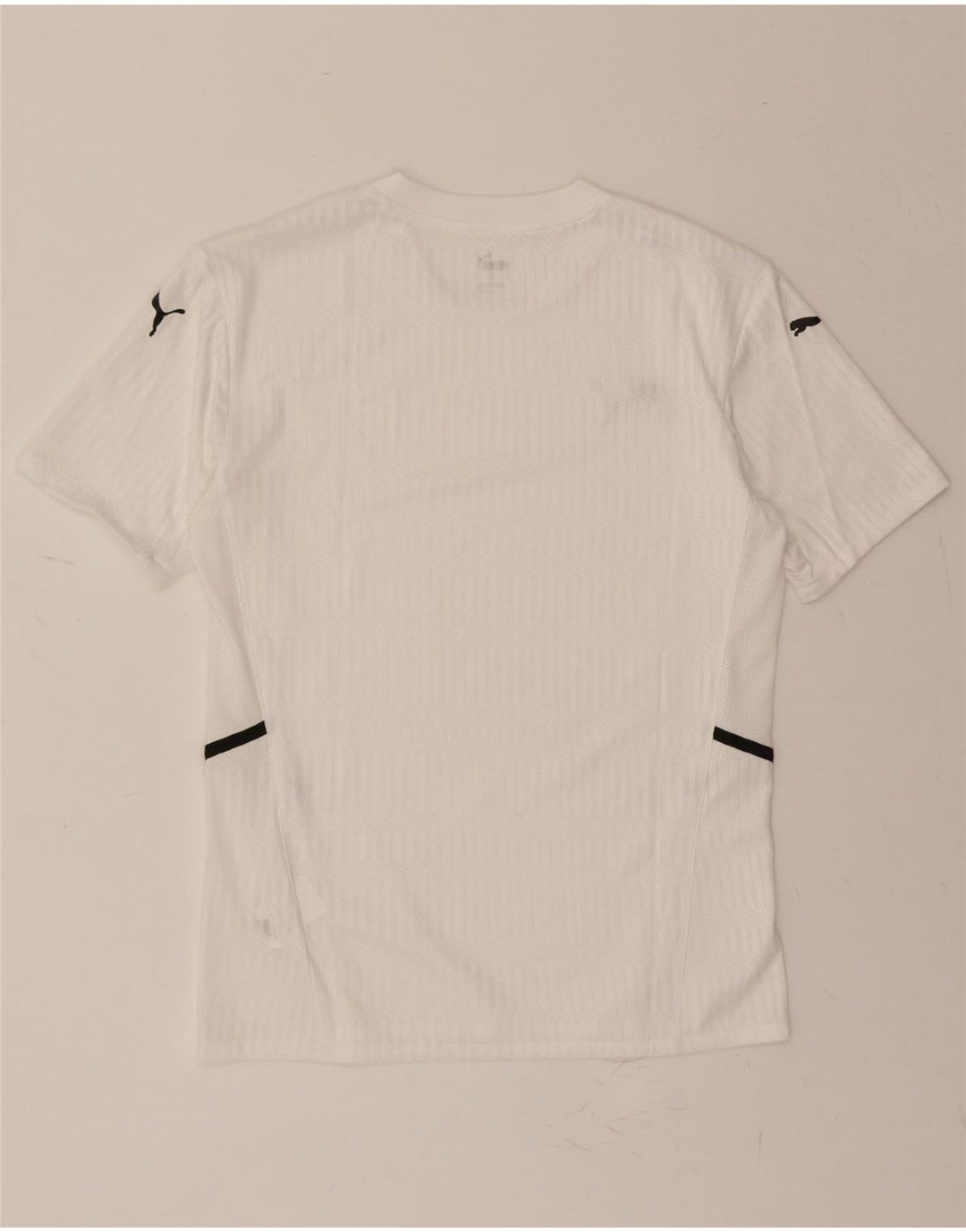 PUMA Mens T-Shirt Top Medium White Polyester Vintage Puma and Second-Hand Puma from Messina Hembry 