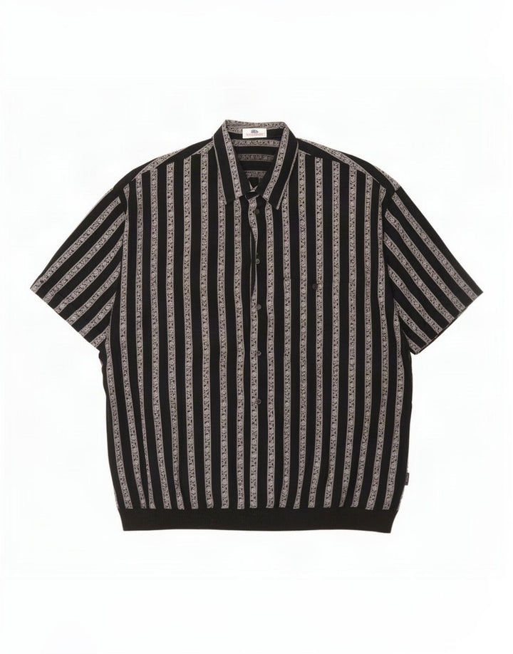 Vintage hombres manga corta pullover camisa grande negro paisley viscosa