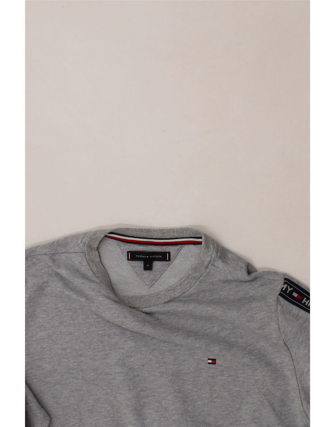 TOMMY HILFIGER Mens Graphic Sweatshirt Jumper Medium Grey Colourblock Vintage Tommy Hilfiger and Second-Hand Tommy Hilfiger from Messina Hembry 