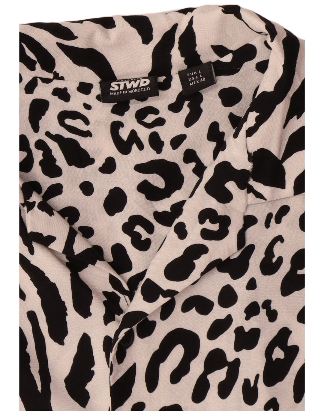 Pull & Bear Mens STWD Short Sleeve Shirt Large White Animal Print Viscose
