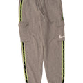 Pantaloni da tuta cargo con grafica NIKE da uomo in cotone color block grigio medio