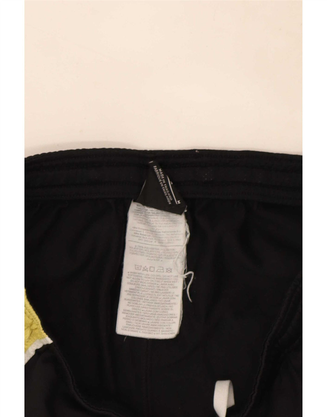 Nike Mens Dri Fit sport rövidnadrág, közepes fekete színû, poliészter