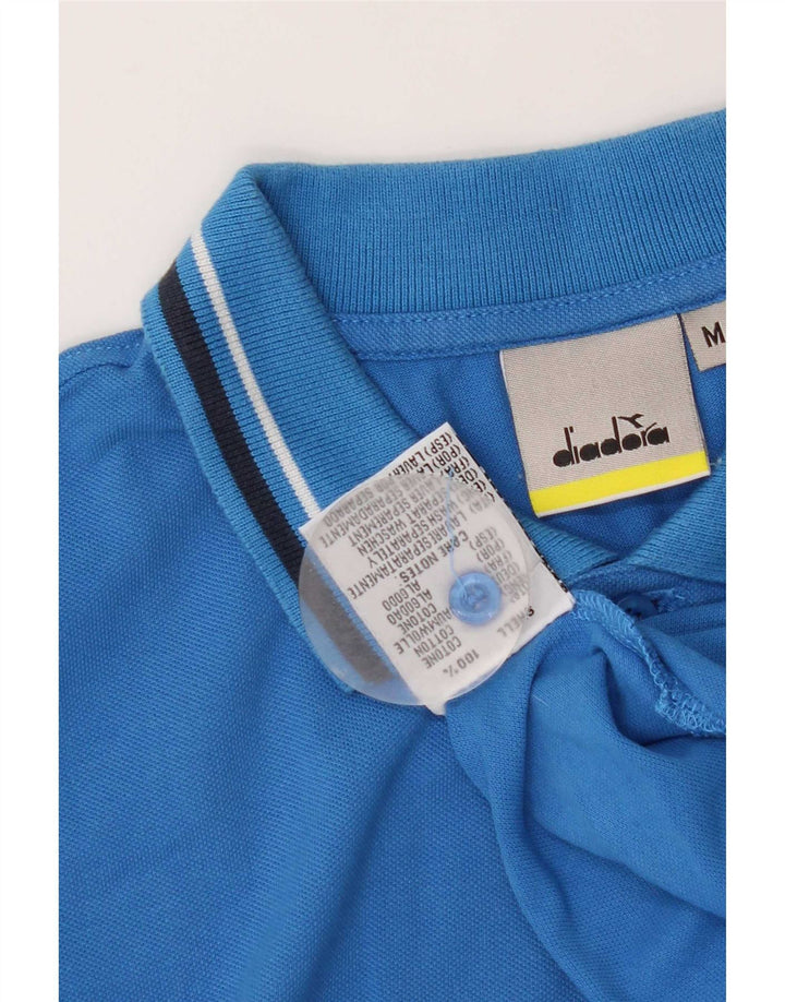 Diadora Herren-Poloshirt aus mittelblauer Baumwolle