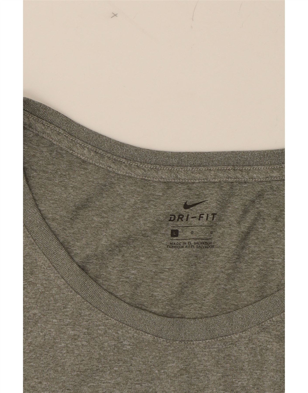 NIKE Womens Dri Fit T-Shirt Top UK 14 Large Grey Polyester Vintage Nike and Second-Hand Nike from Messina Hembry 