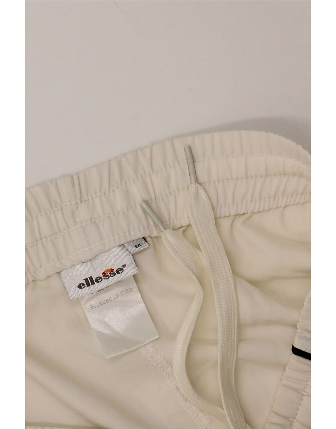 ELLESSE Мужские спортивные шорты среднего размера из полиэстера белого цвета