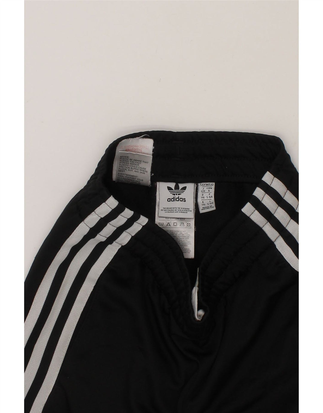 ADIDAS Boys Tracksuit Trousers Joggers 5-6 Years  Black Polyester Vintage Adidas and Second-Hand Adidas from Messina Hembry 