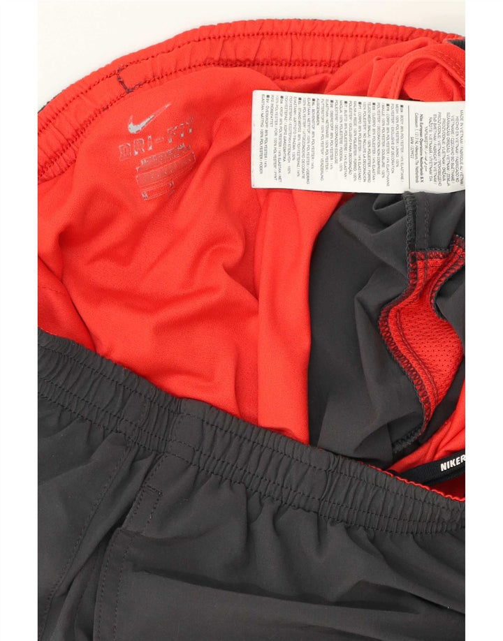 Męskie spodenki sportowe Nike Dri Fit, poliestrowe w kolorze średnioszarym