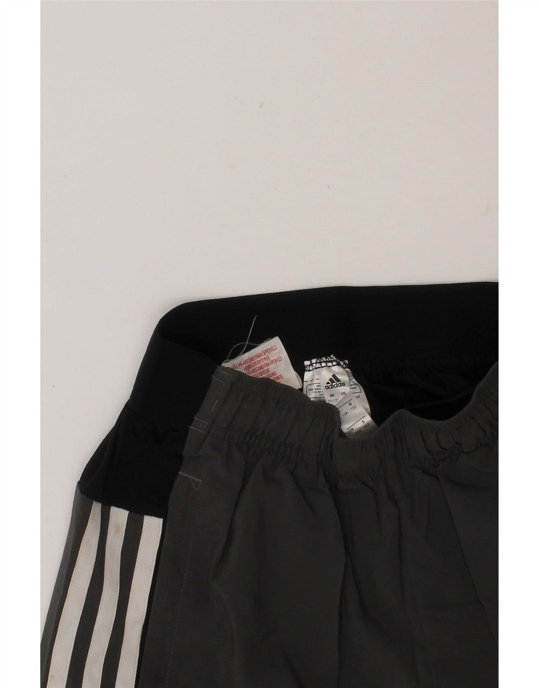 ADIDAS Boys Sport Shorts 11-12 Years  Grey Polyester Vintage Adidas and Second-Hand Adidas from Messina Hembry 